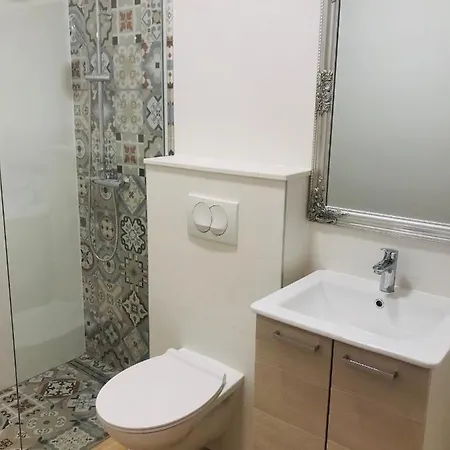 Apartamento Nice Location For Quiet Retreat Or Active Holidays
